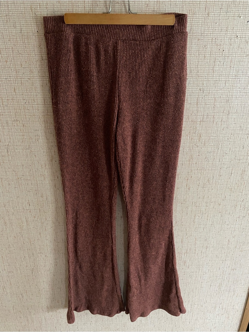 Almost Famous Ribbed Knit Button-Front Top in Rust Matching Set! - Picture 5 of 8